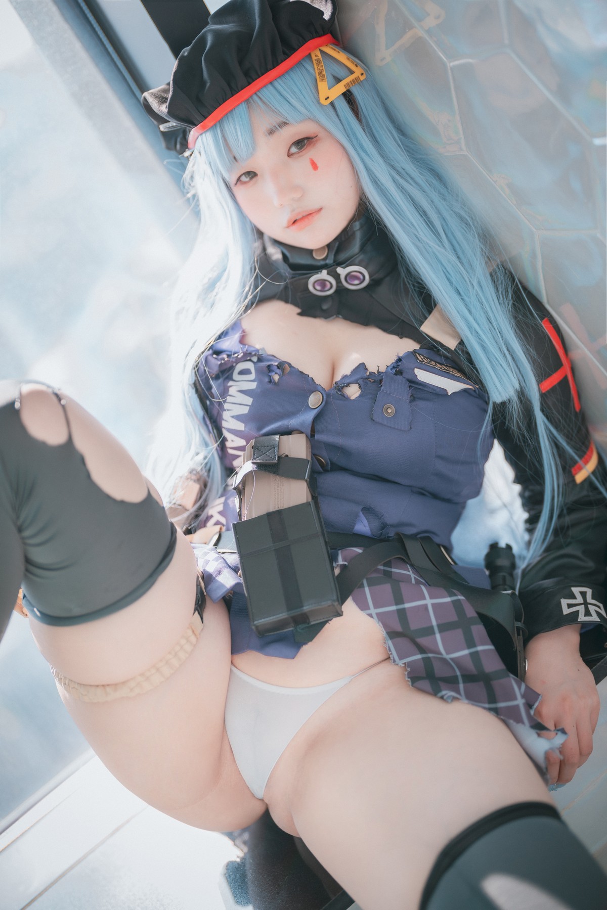 xgyw.top_[DJAWA]No.043_模特Mimmi_Girls Frontline主题短裙下性感丁字裤秀翘臀诱惑写真244P