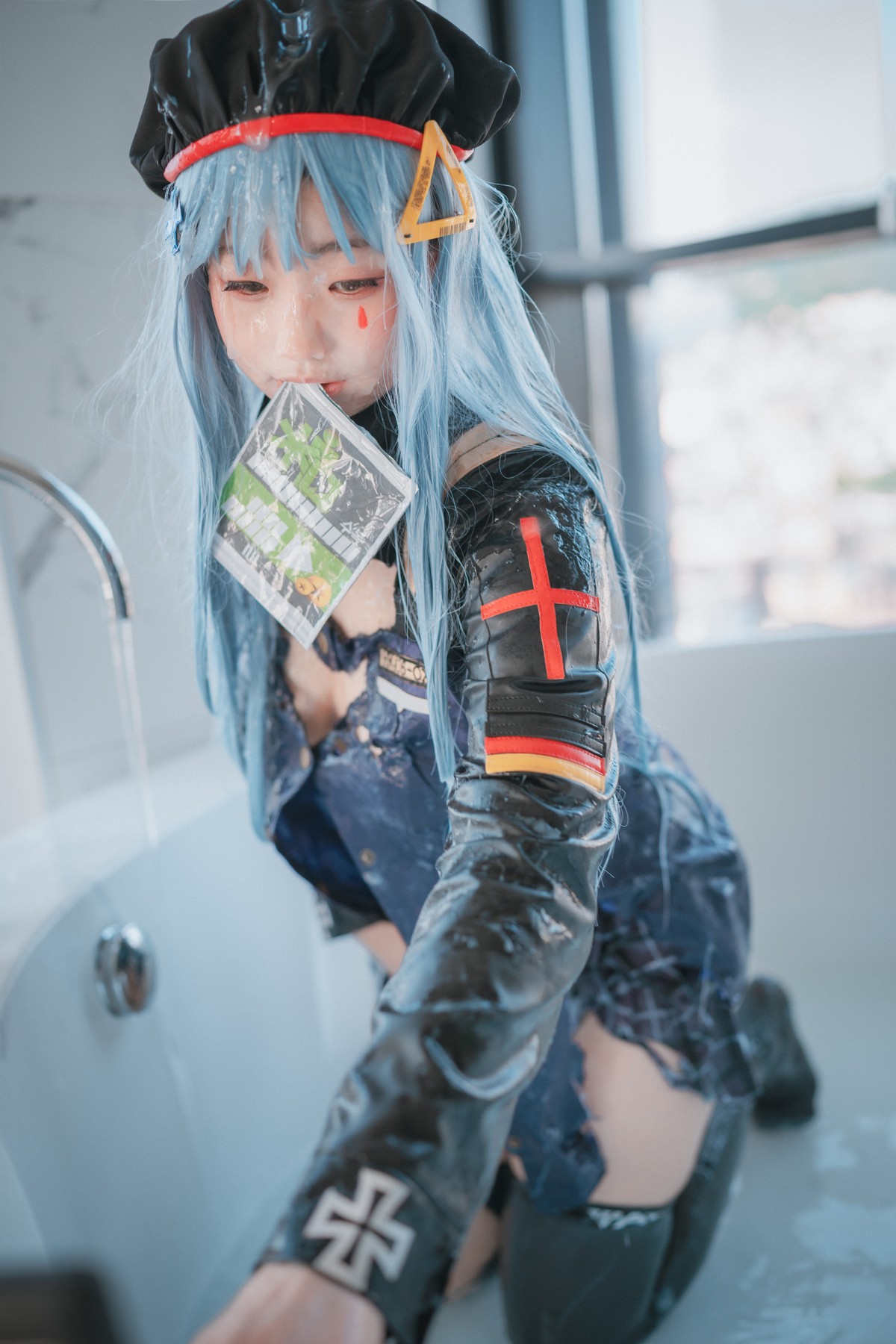 xgyw.top_[DJAWA]No.043_模特Mimmi_Girls Frontline主题短裙下性感丁字裤秀翘臀诱惑写真244P