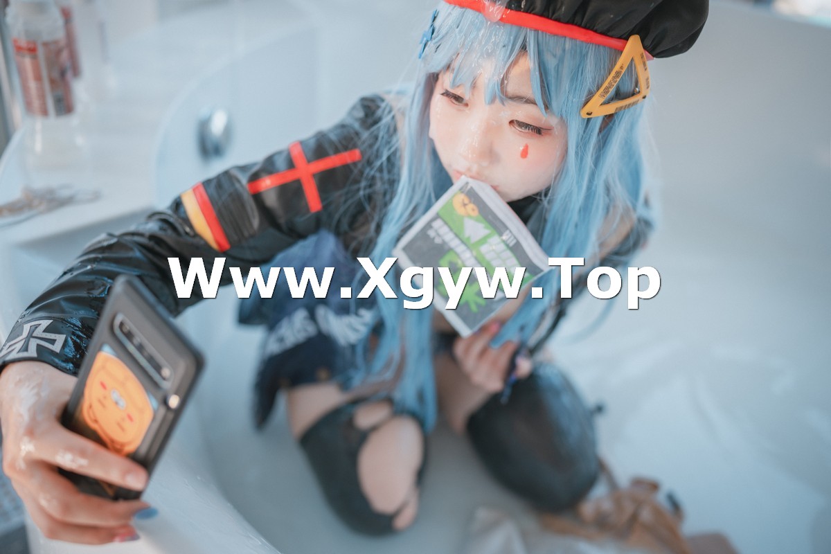 xgyw.top_[DJAWA]No.043_模特Mimmi_Girls Frontline主题短裙下性感丁字裤秀翘臀诱惑写真244P