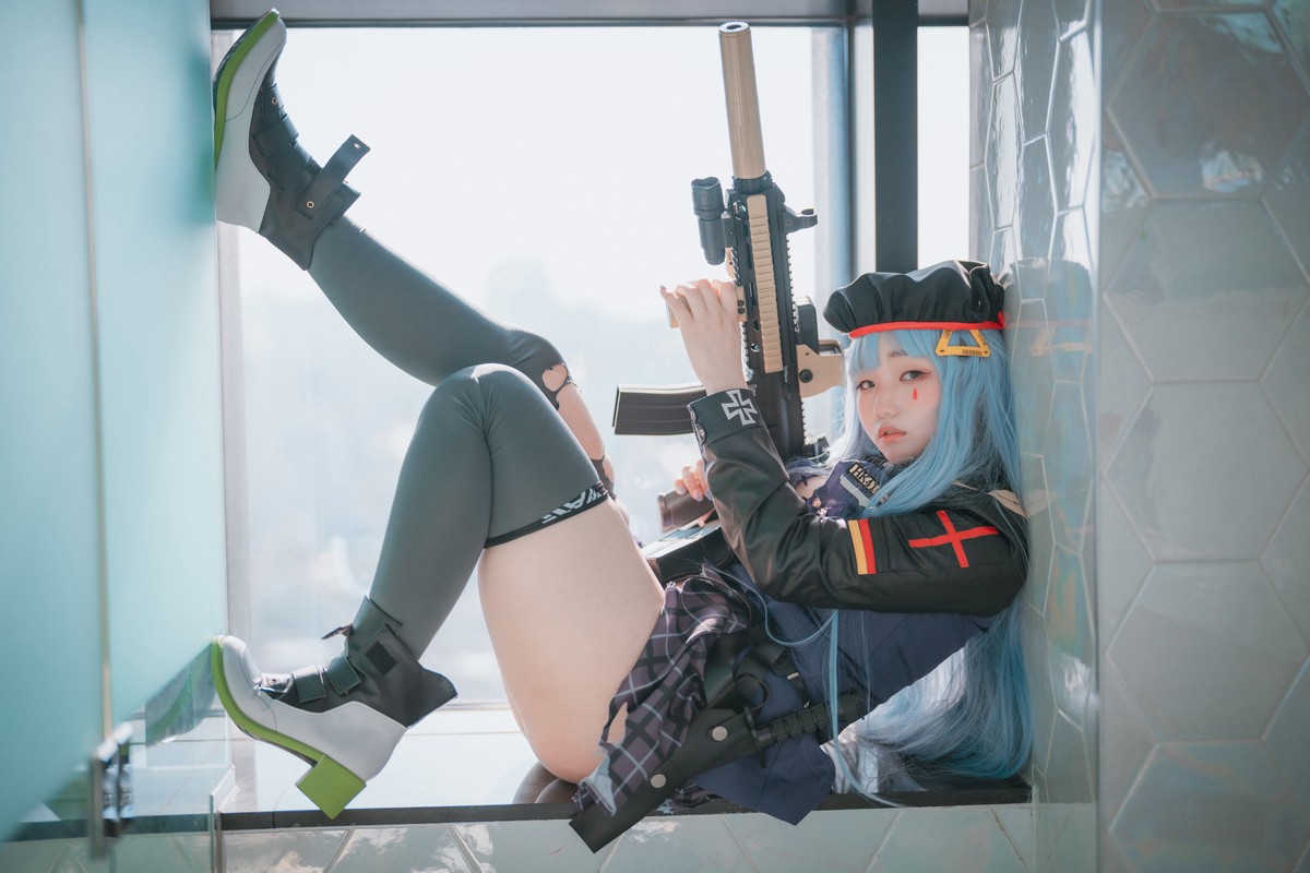xgyw.top_[DJAWA]No.043_模特Mimmi_Girls Frontline主题短裙下性感丁字裤秀翘臀诱惑写真244P