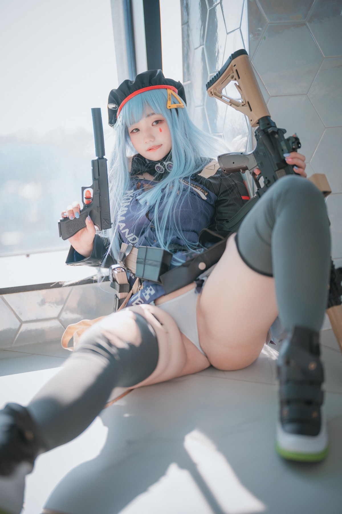 xgyw.top_[DJAWA]No.043_模特Mimmi_Girls Frontline主题短裙下性感丁字裤秀翘臀诱惑写真244P