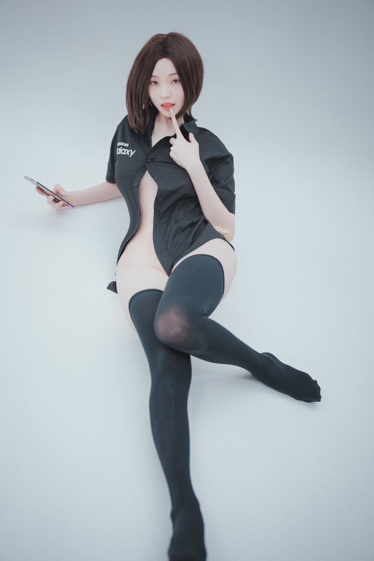 xgyw.top_[DJAWA]No.045_模特BamBi_Hi Sam!主题半脱性感黑色服饰露三点式内衣诱惑写真176P