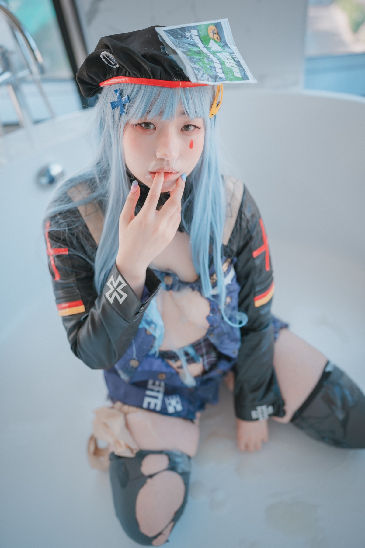 xgyw.top_[DJAWA]No.043_模特Mimmi_Girls Frontline主题短裙下性感丁字裤秀翘臀诱惑写真244P