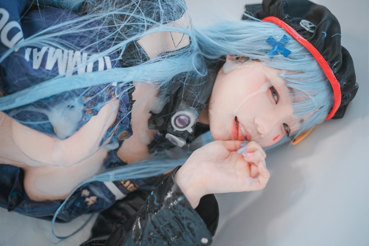 xgyw.top_[DJAWA]No.043_模特Mimmi_Girls Frontline主题短裙下性感丁字裤秀翘臀诱惑写真244P