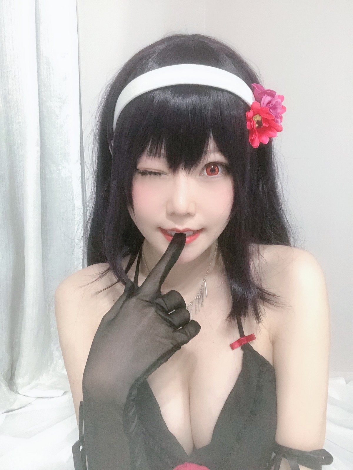 xgyw.top_网红美女香草喵露露诗羽学姐睡衣主题私房黑色低胸吊带睡衣配黑丝袜诱惑写真45P