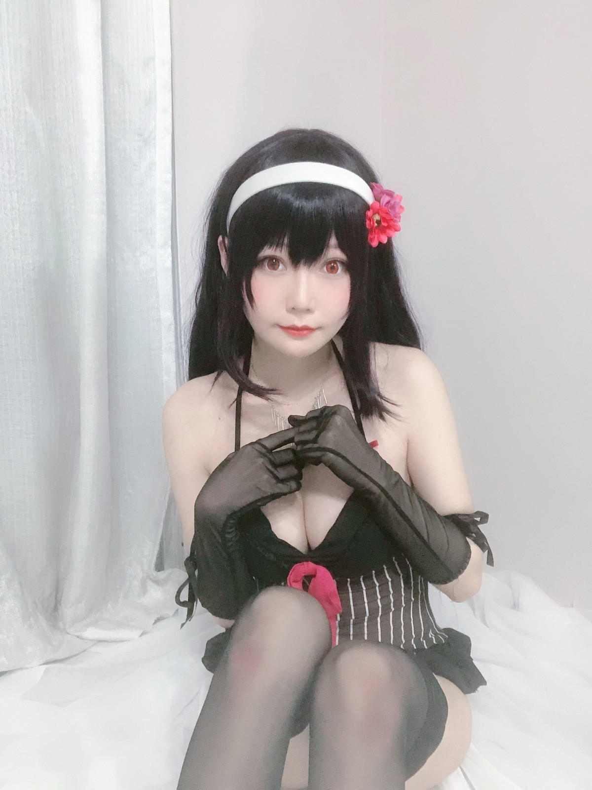 xgyw.top_网红美女香草喵露露诗羽学姐睡衣主题私房黑色低胸吊带睡衣配黑丝袜诱惑写真45P
