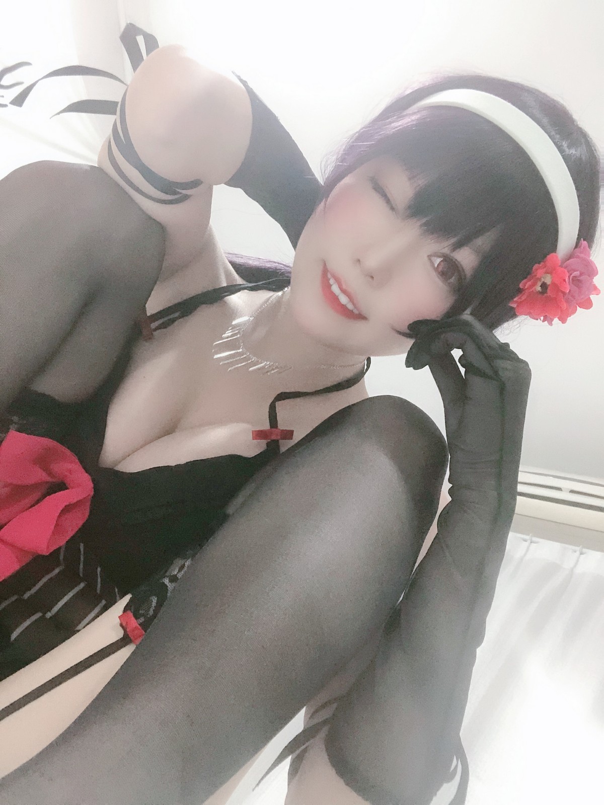 xgyw.top_网红美女香草喵露露诗羽学姐睡衣主题私房黑色低胸吊带睡衣配黑丝袜诱惑写真45P