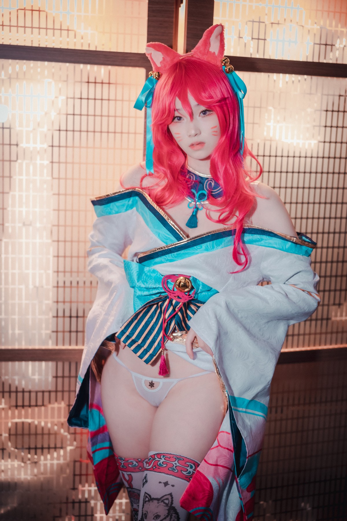 xgyw.top_[DJAWA]No.050_BamBi_Spirit Blossom Ahri主题半脱性感服饰露豪乳遮点诱惑写真145P