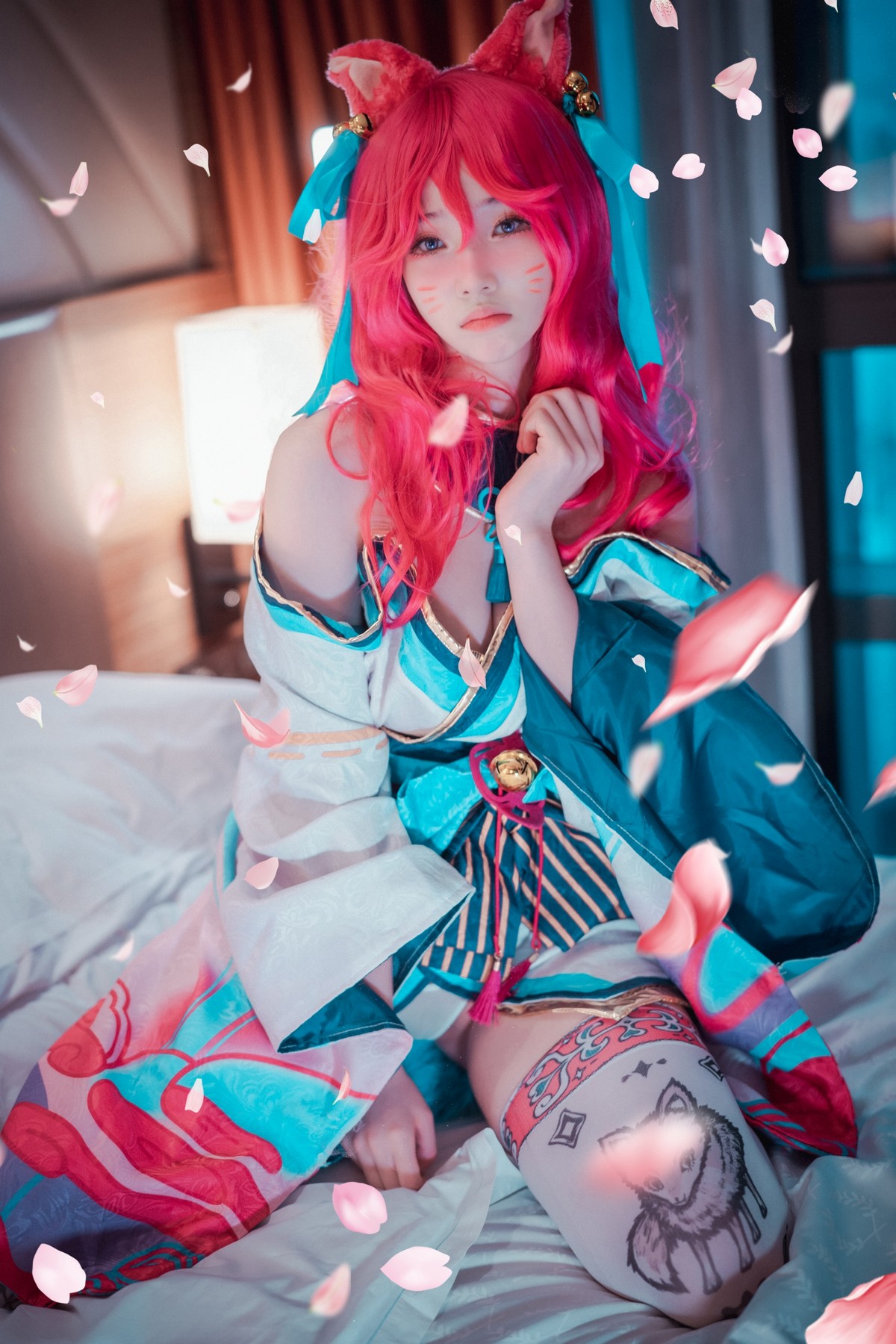 xgyw.top_[DJAWA]No.050_BamBi_Spirit Blossom Ahri主题半脱性感服饰露豪乳遮点诱惑写真145P