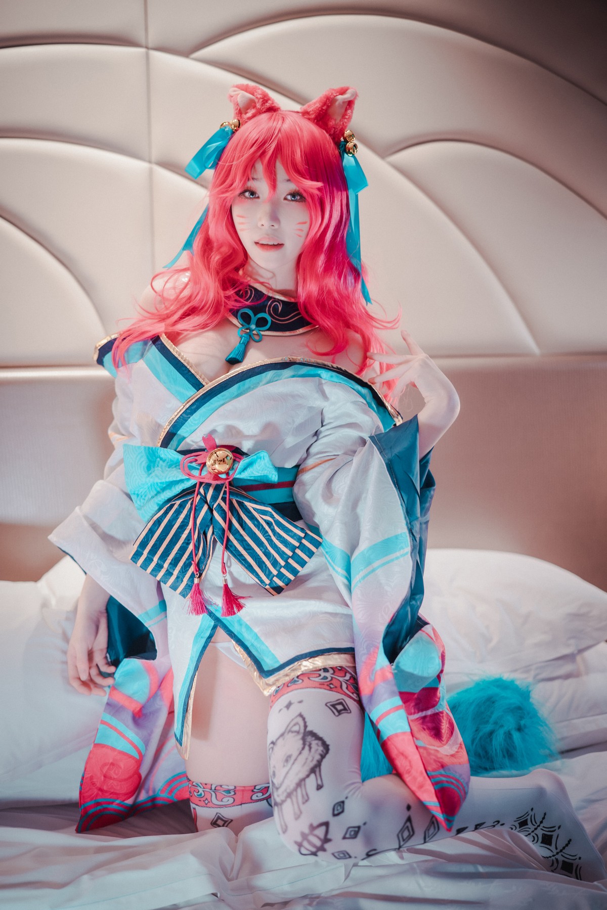 xgyw.top_[DJAWA]No.050_BamBi_Spirit Blossom Ahri主题半脱性感服饰露豪乳遮点诱惑写真145P