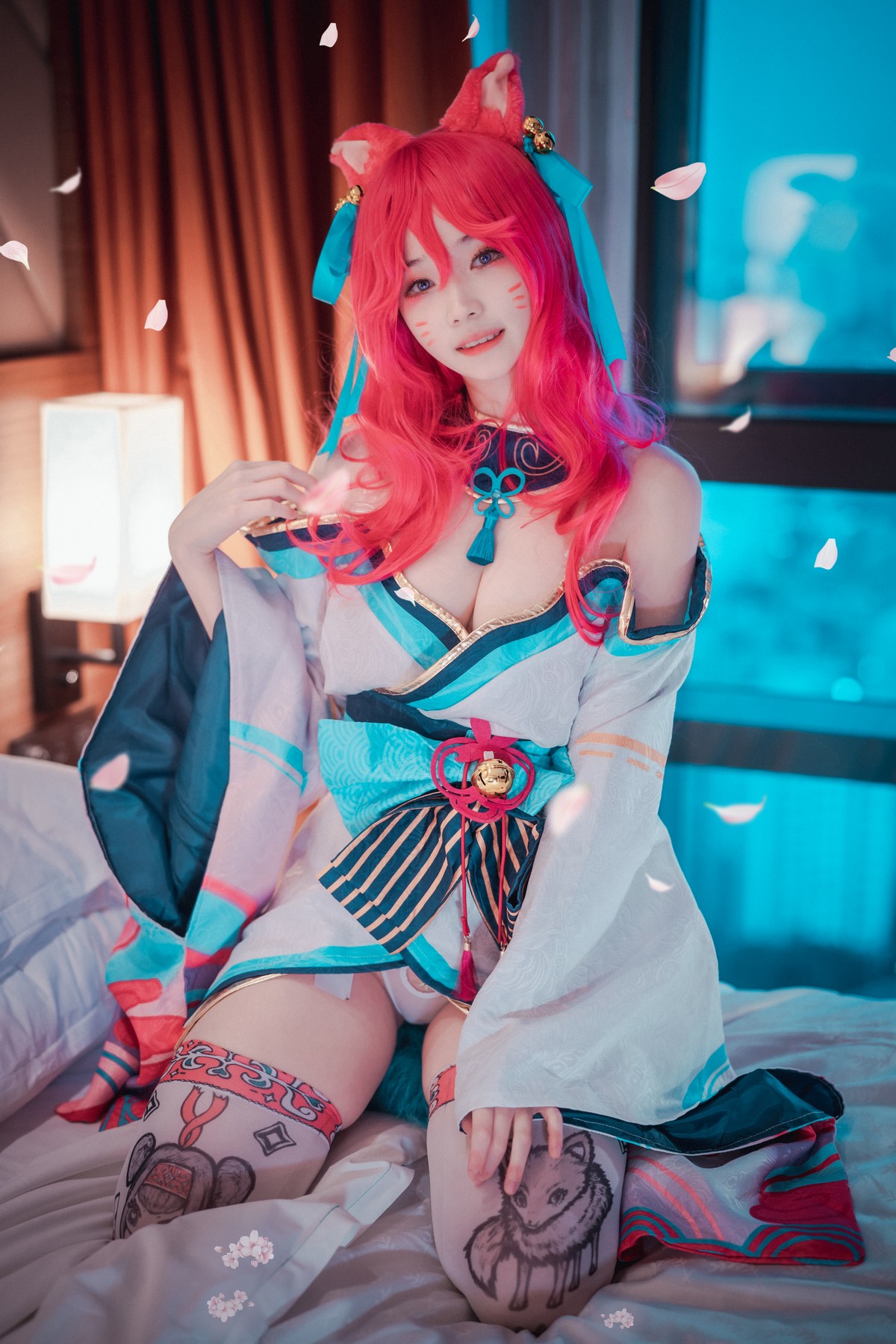 xgyw.top_[DJAWA]No.050_BamBi_Spirit Blossom Ahri主题半脱性感服饰露豪乳遮点诱惑写真145P