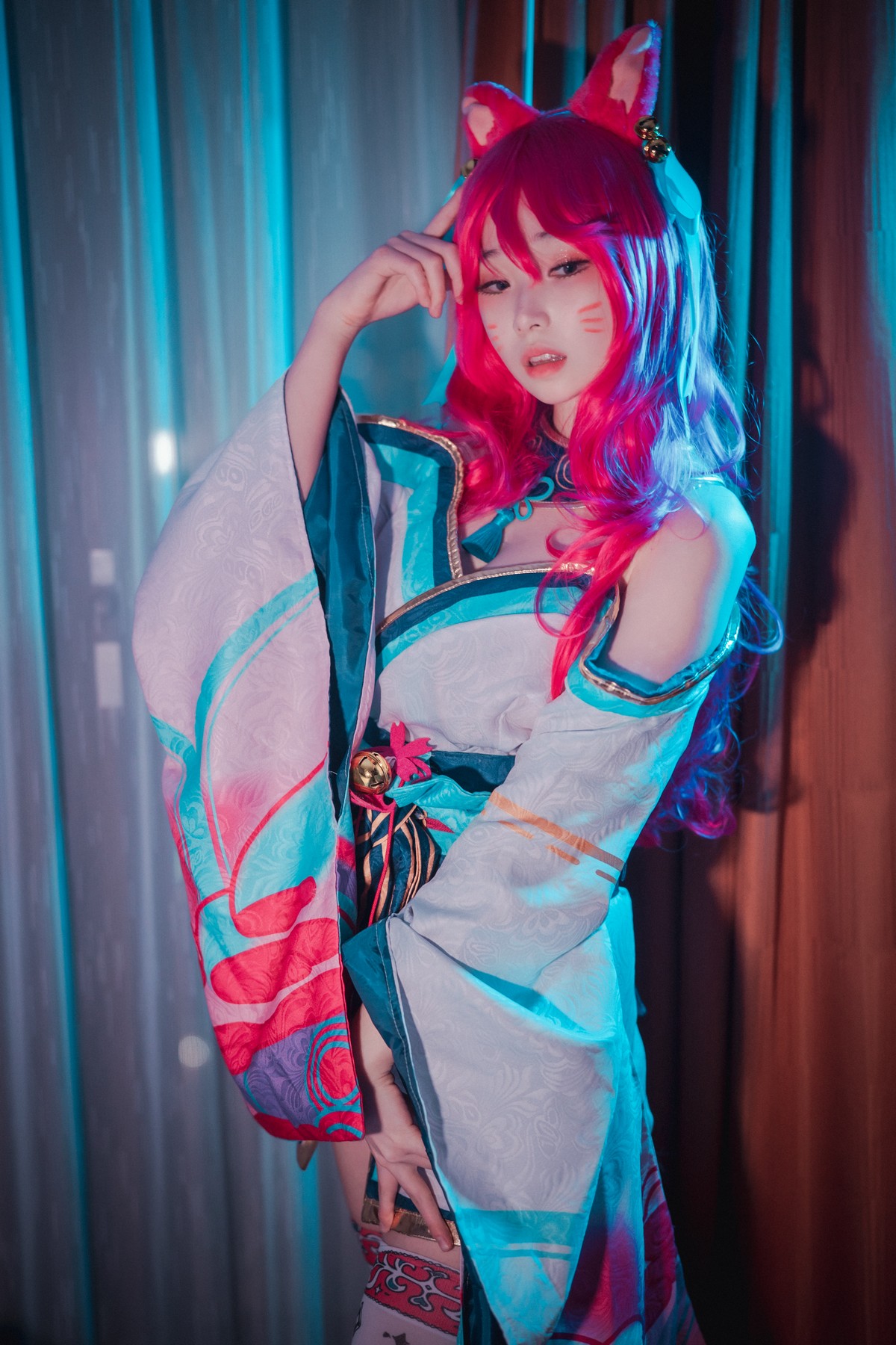 xgyw.top_[DJAWA]No.050_BamBi_Spirit Blossom Ahri主题半脱性感服饰露豪乳遮点诱惑写真145P