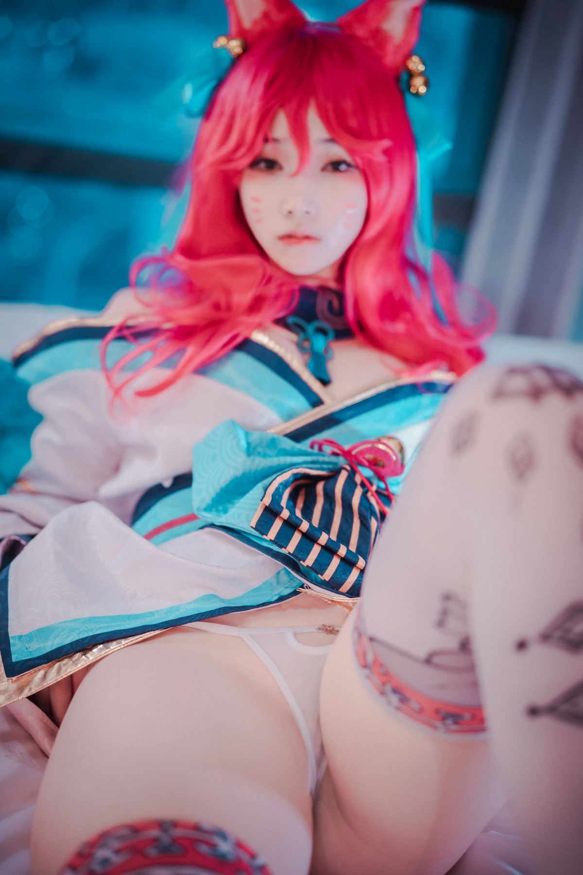 xgyw.top_[DJAWA]No.050_BamBi_Spirit Blossom Ahri主题半脱性感服饰露豪乳遮点诱惑写真145P