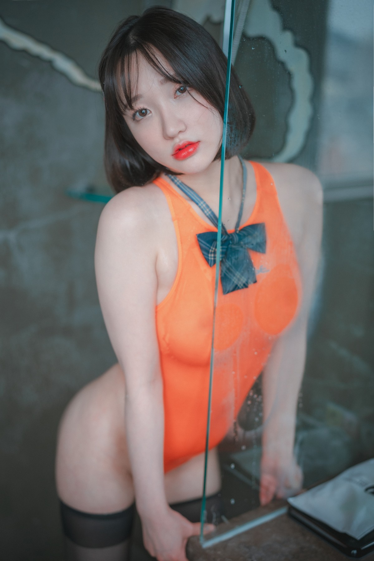 xgyw.top_[DJAWA]No.051_模特Yeeun_Swimming Lessons主题私房粉红泳装配黑丝袜诱惑写真155P