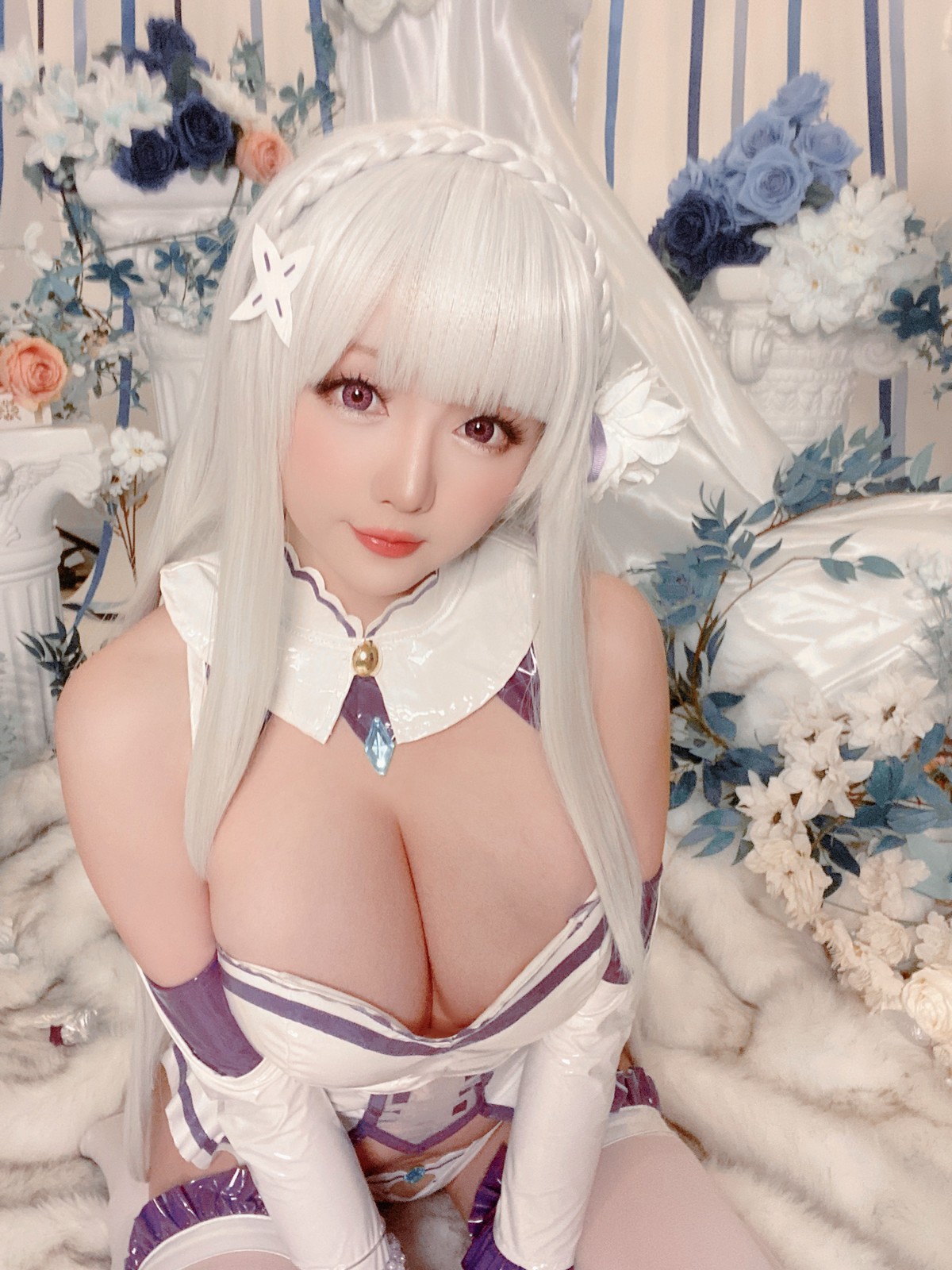 xgyw.top_Coser小姐姐星之迟迟爱蜜莉雅主题私房性感低胸连体衣配白丝袜完美诱惑写真97P