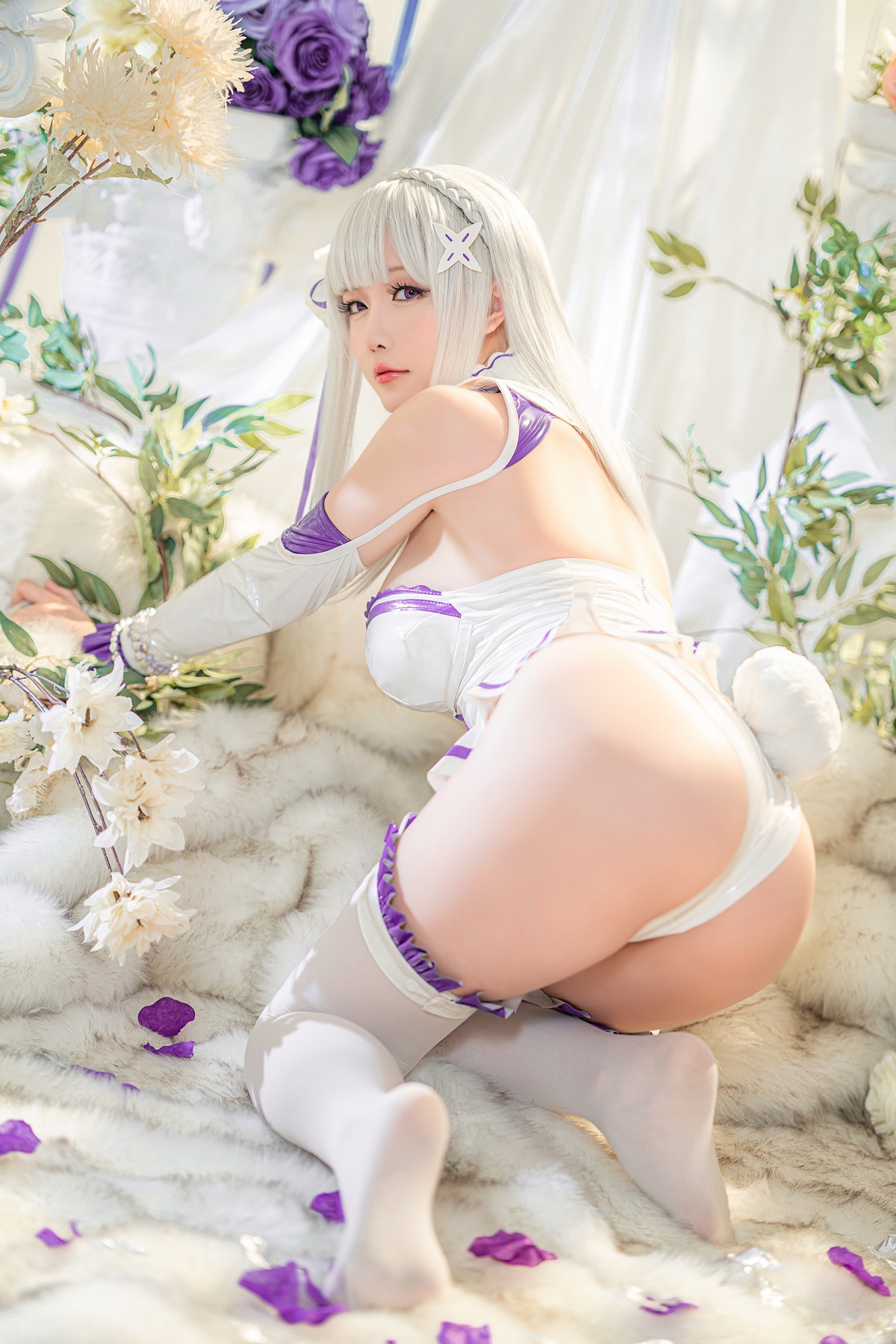 xgyw.top_Coser小姐姐星之迟迟爱蜜莉雅主题私房性感低胸连体衣配白丝袜完美诱惑写真97P