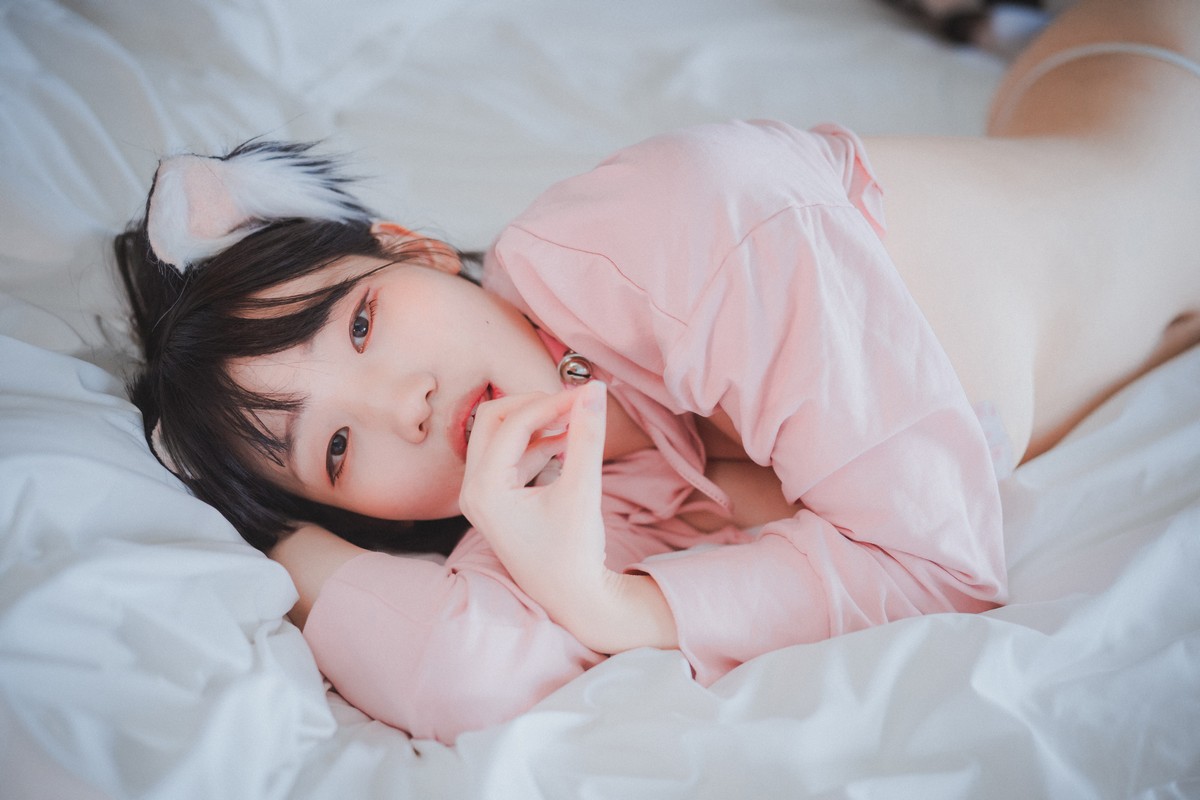 xgyw.top_[DJAWA]No.054_模特Mimmi_The Pet Girl主题私房半脱露豪乳翘臀遮点极致诱惑写真51P