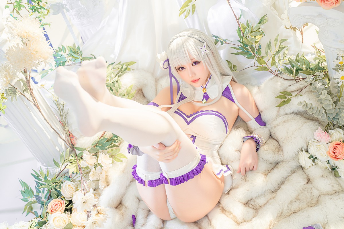 xgyw.top_Coser小姐姐星之迟迟爱蜜莉雅主题私房性感低胸连体衣配白丝袜完美诱惑写真97P