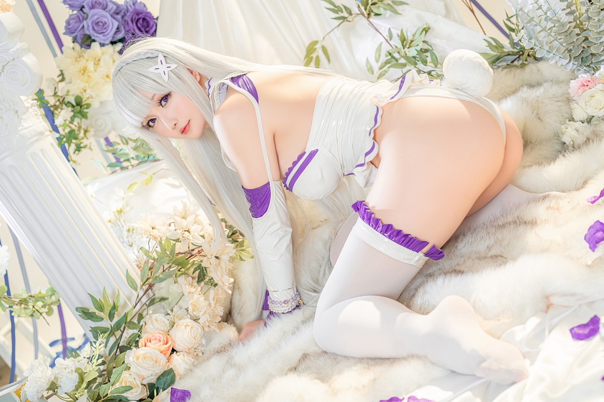 xgyw.top_Coser小姐姐星之迟迟爱蜜莉雅主题私房性感低胸连体衣配白丝袜完美诱惑写真97P