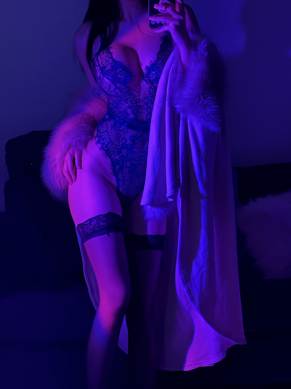xgyw.top_萌系小姐姐白烨夜色妖姬主题私房暗色灯光下情趣蕾丝内衣秀火辣身材诱惑写真75P