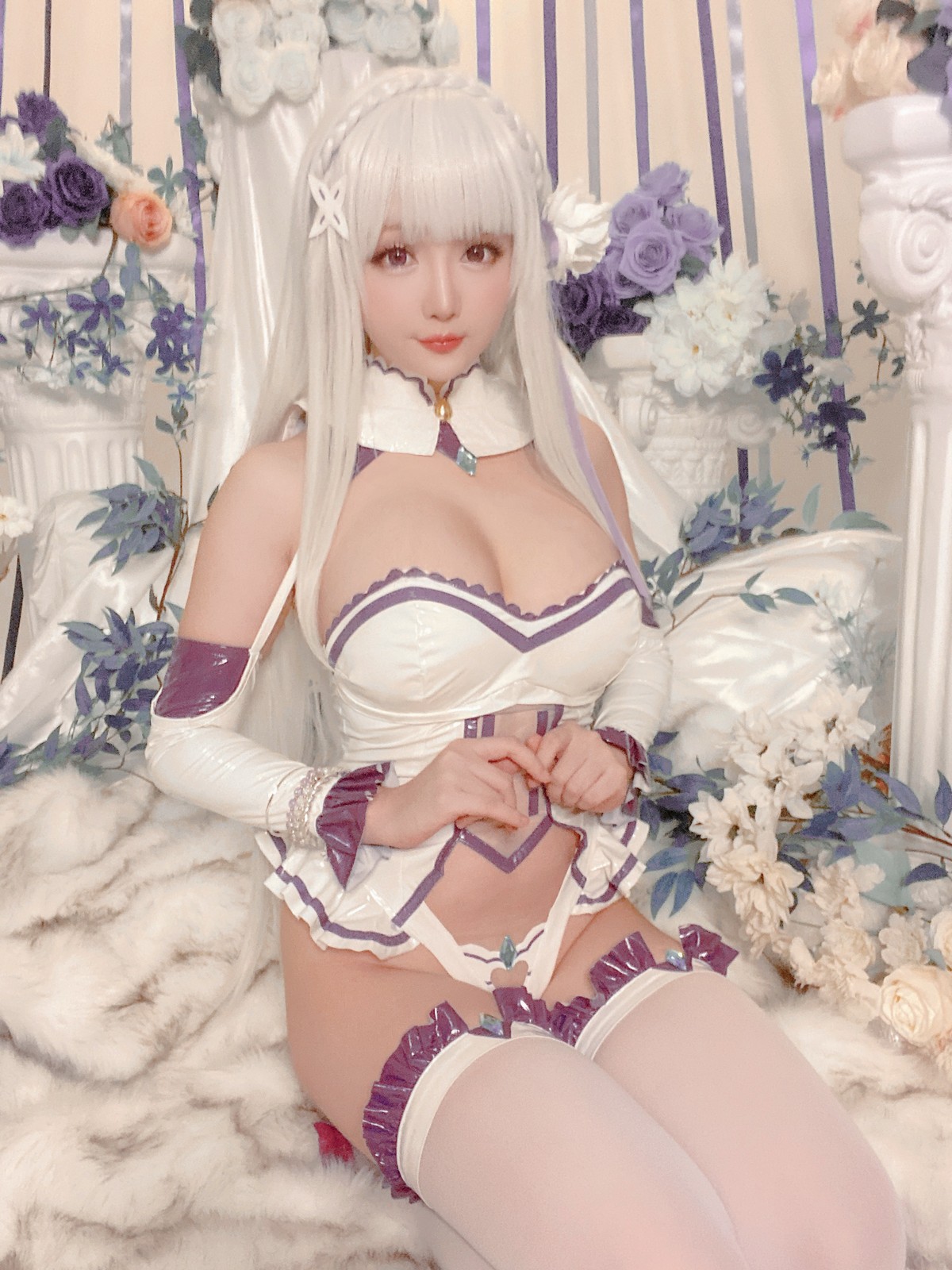 xgyw.top_Coser小姐姐星之迟迟爱蜜莉雅主题私房性感低胸连体衣配白丝袜完美诱惑写真97P