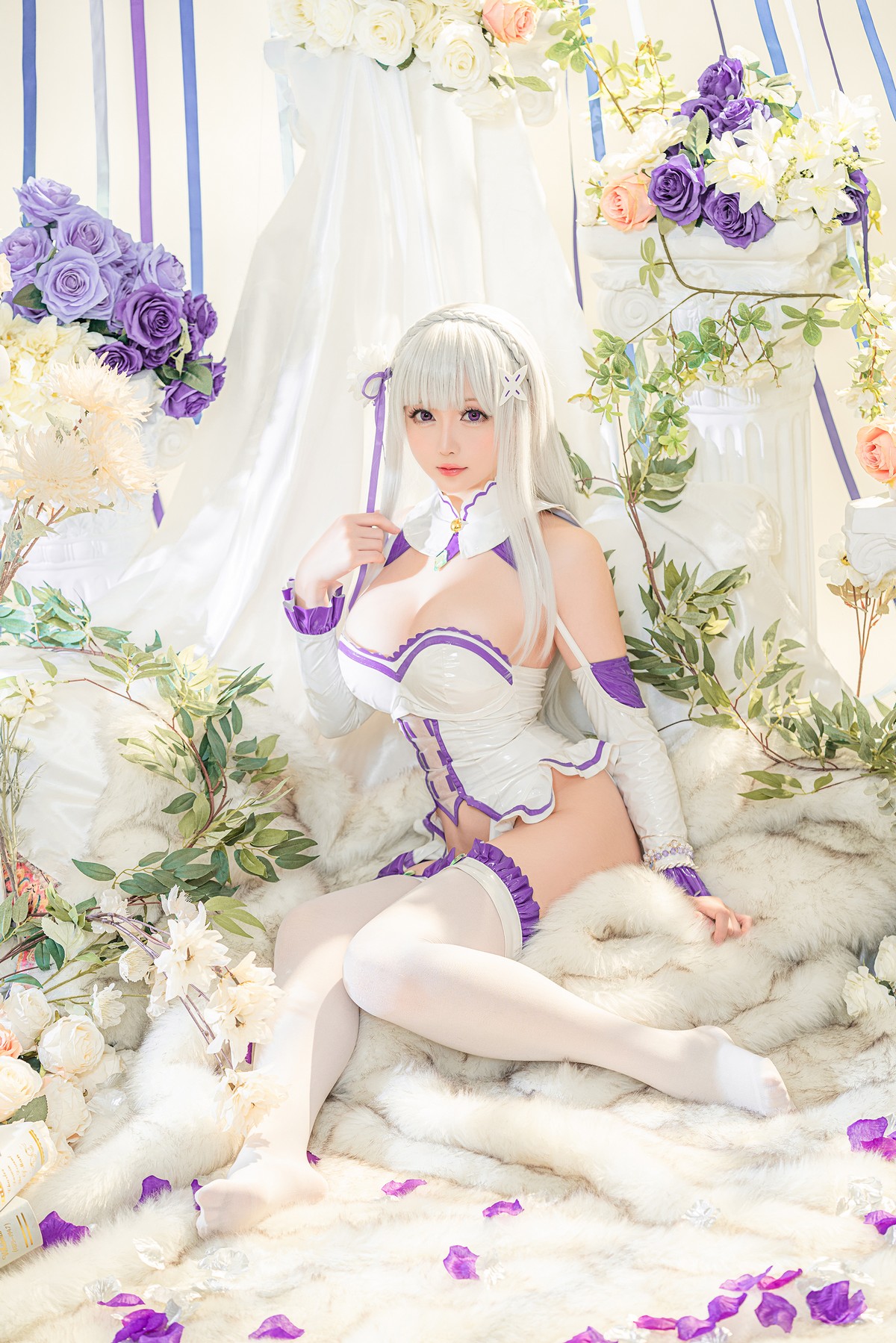 xgyw.top_Coser小姐姐星之迟迟爱蜜莉雅主题私房性感低胸连体衣配白丝袜完美诱惑写真97P