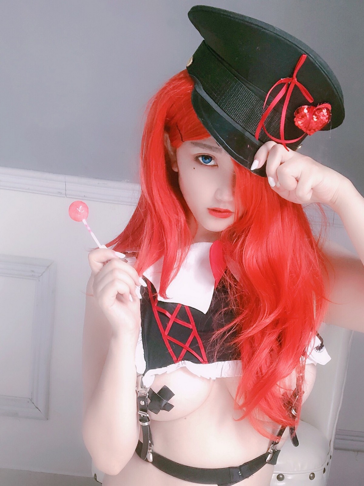 xgyw.top_网络美女橙橙yo红发美女战士主题私房性感黑色内衣露豪乳遮点极致诱惑写真52P