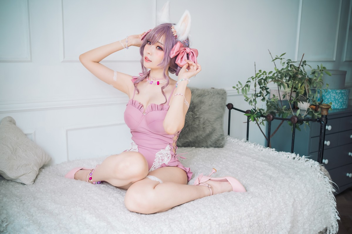 xgyw.top_Coser妹子Ely_eee-Original Swimsuit主题性感粉红连体衣 黑色内衣完美诱惑写真114P