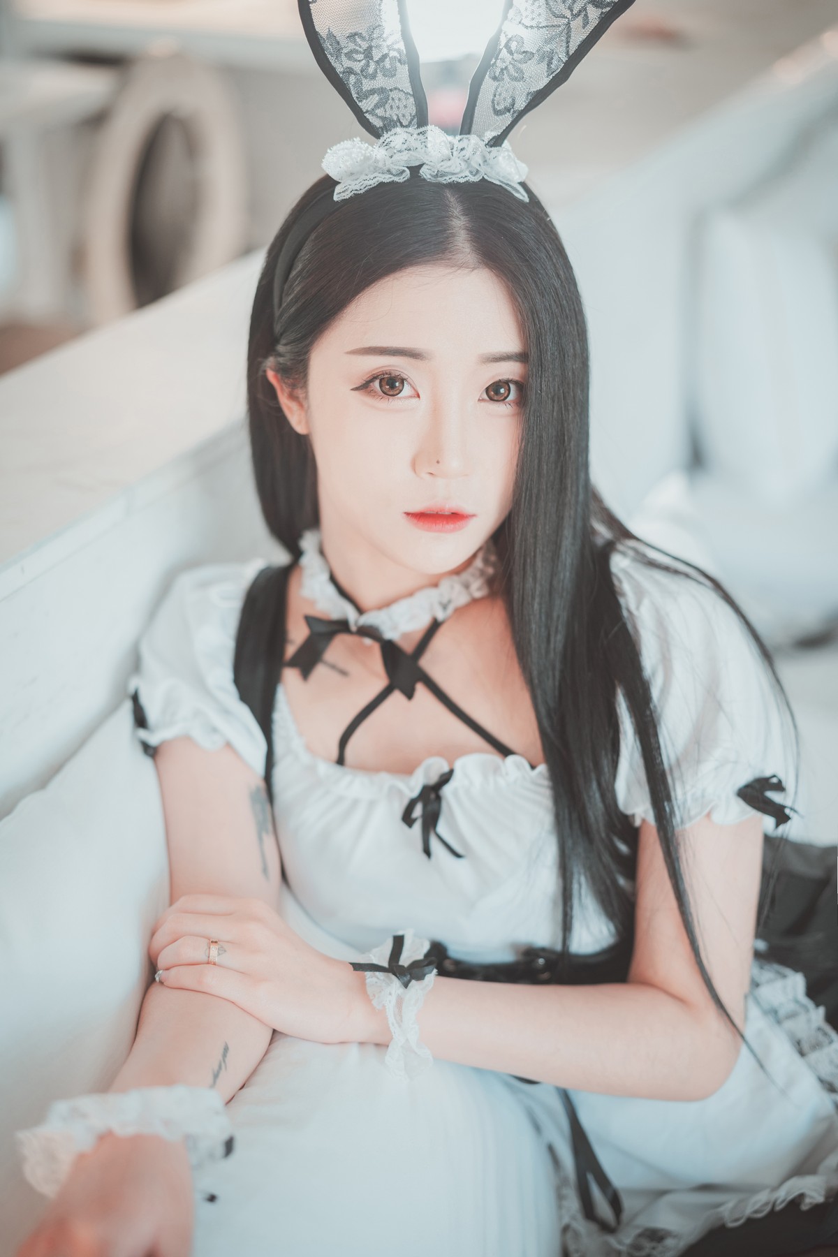 xgyw.top_[DJAWA]No.057_模特Bomi_Bomistry主题兔女郎装扮黑色蕾丝吊袜撩人诱惑写真46P