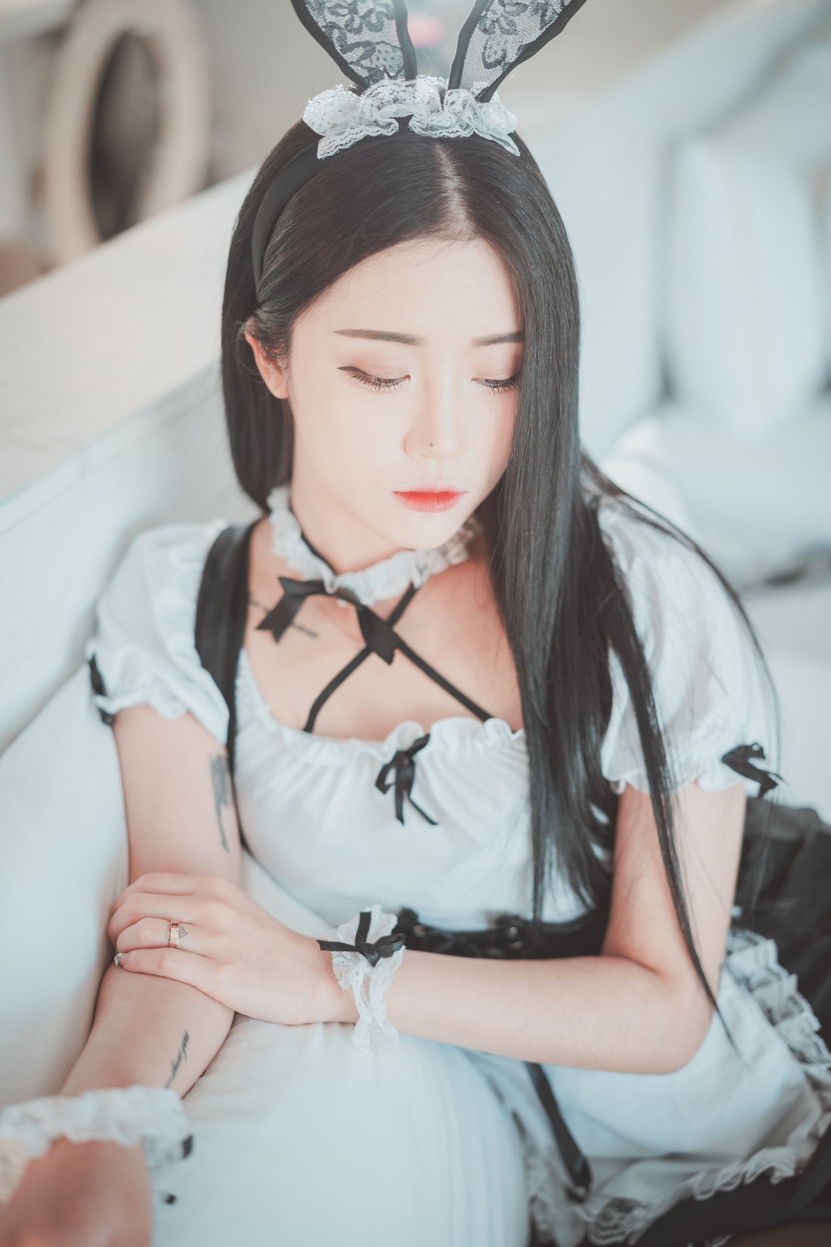 xgyw.top_[DJAWA]No.057_模特Bomi_Bomistry主题兔女郎装扮黑色蕾丝吊袜撩人诱惑写真46P