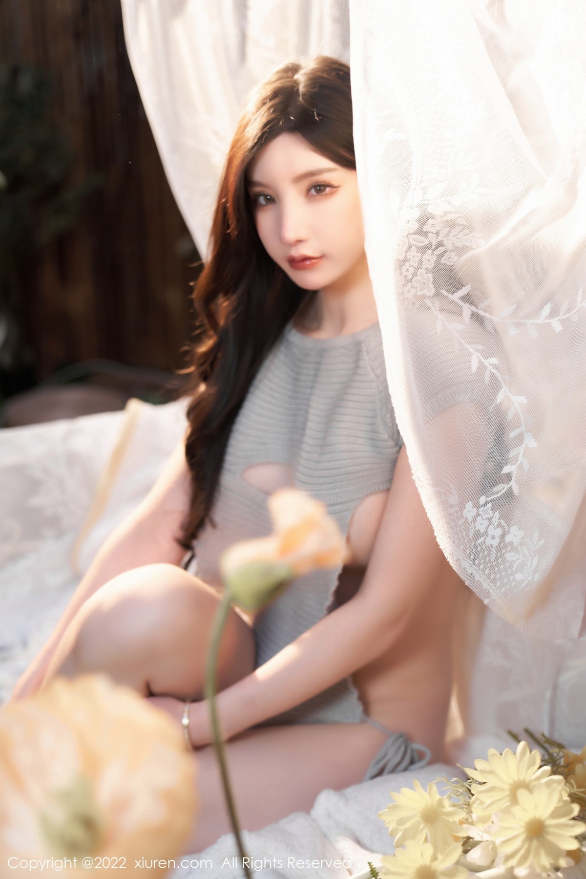 xgyw.top_XiuRen第5040期_女神周于希Sally私房性感开背毛衣真空秀火辣身材撩人诱惑写真76P