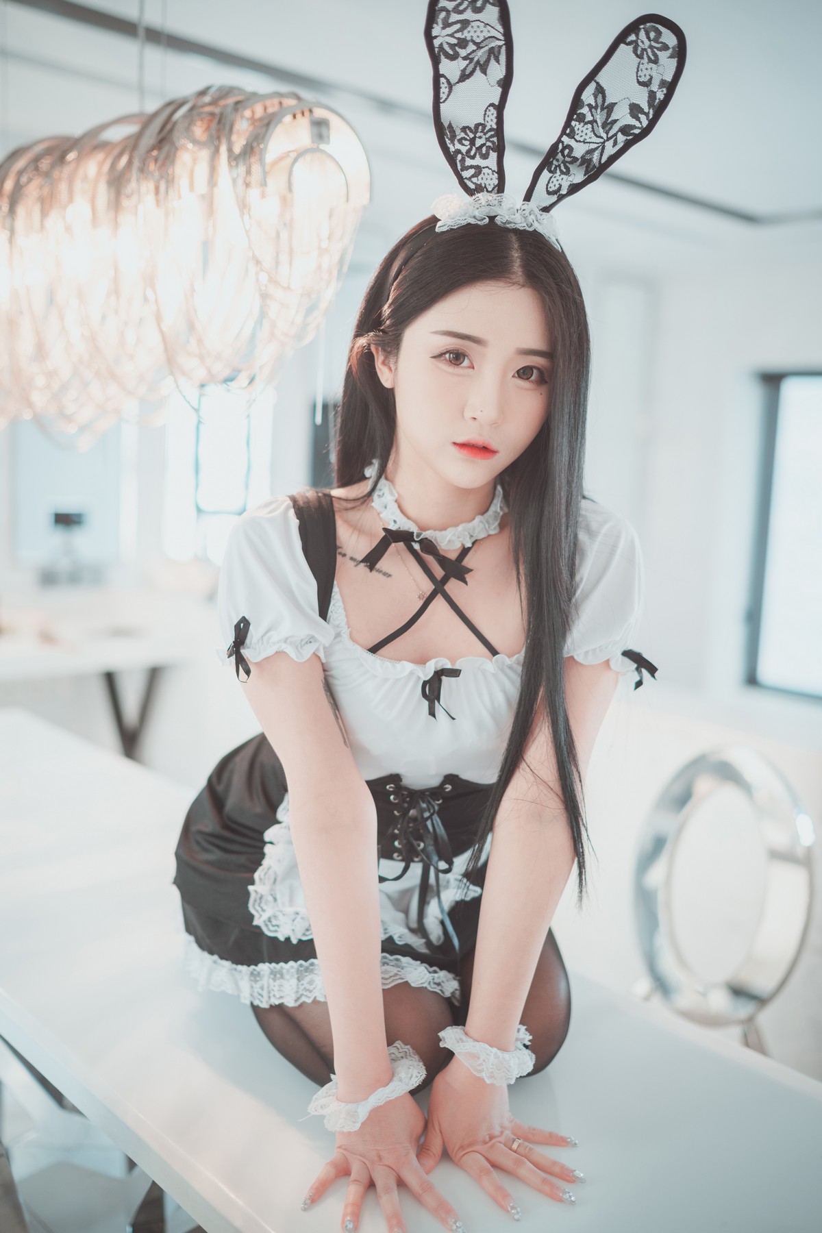 xgyw.top_[DJAWA]No.057_模特Bomi_Bomistry主题兔女郎装扮黑色蕾丝吊袜撩人诱惑写真46P