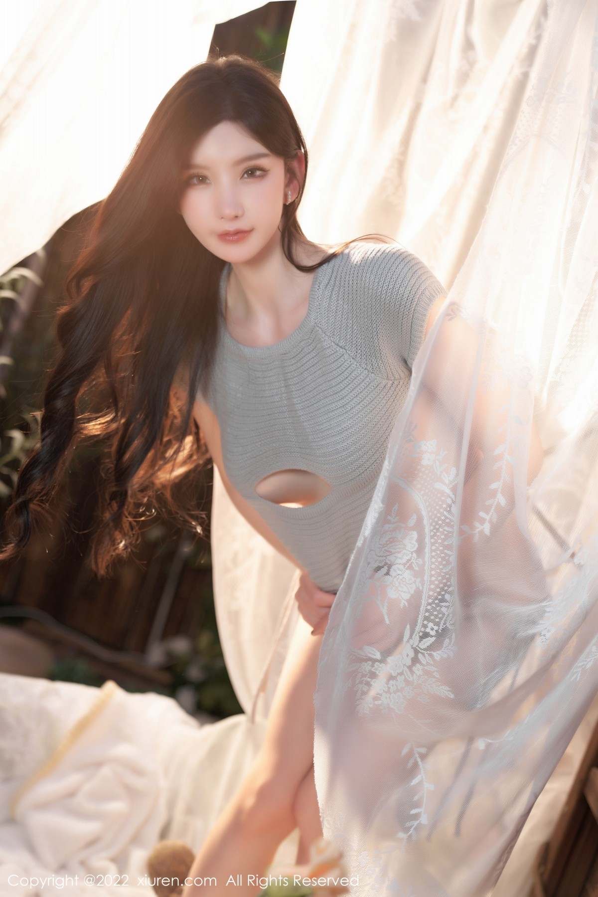 xgyw.top_XiuRen第5040期_女神周于希Sally私房性感开背毛衣真空秀火辣身材撩人诱惑写真76P