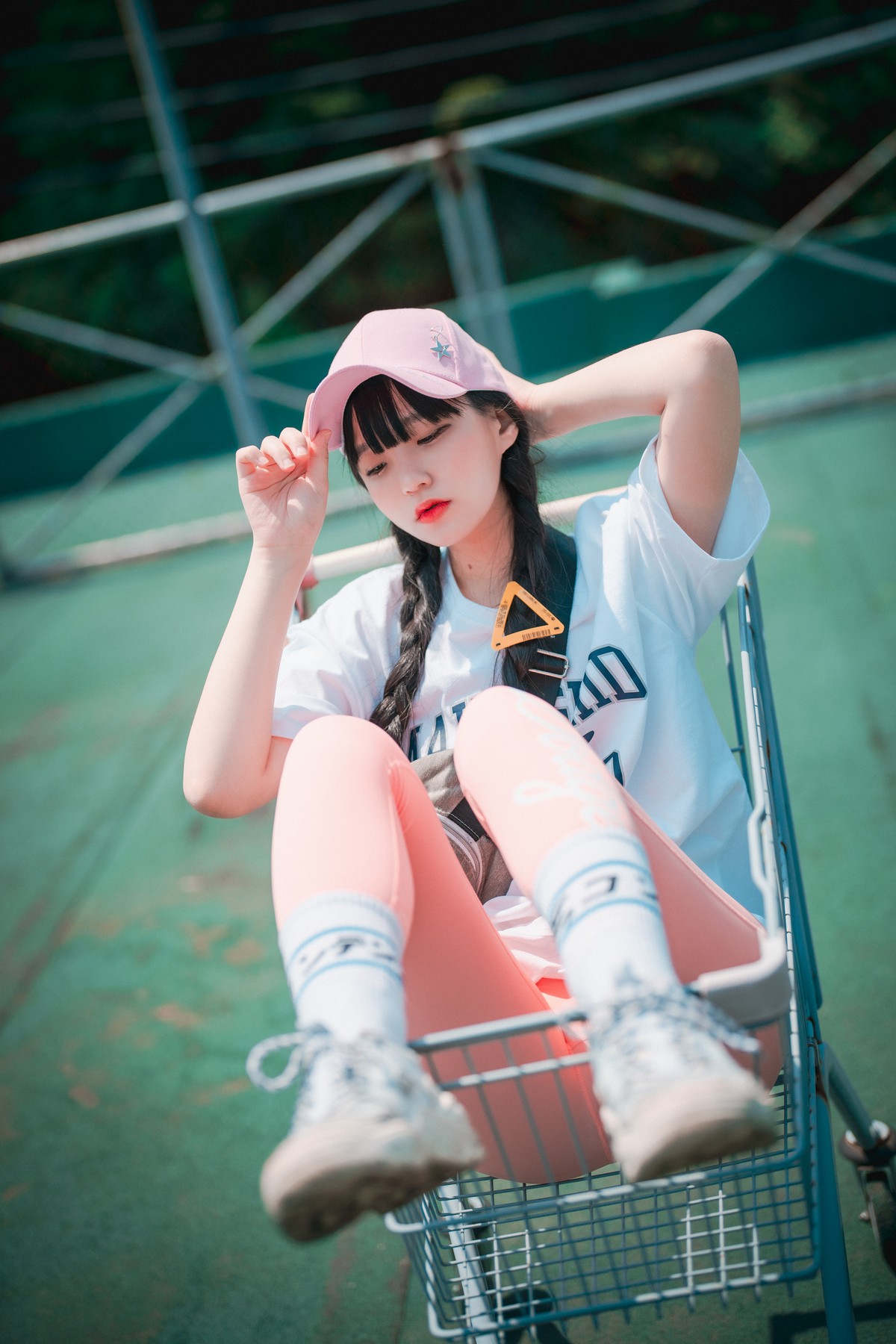 xgyw.top_[DJAWA]No.060_模特Jenny_Loose and Tight Pink主题性感白T配粉色运动裤诱惑写真158P