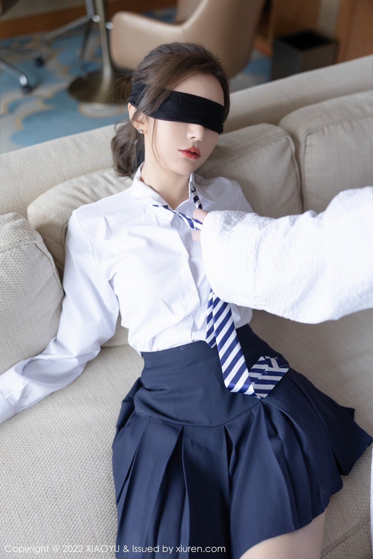 xgyw.top_[XiaoYu画语界]Vol.783_女神王馨瑶yanni性感白T配短裙半脱露浅色内衣原色丝袜诱惑写真102P