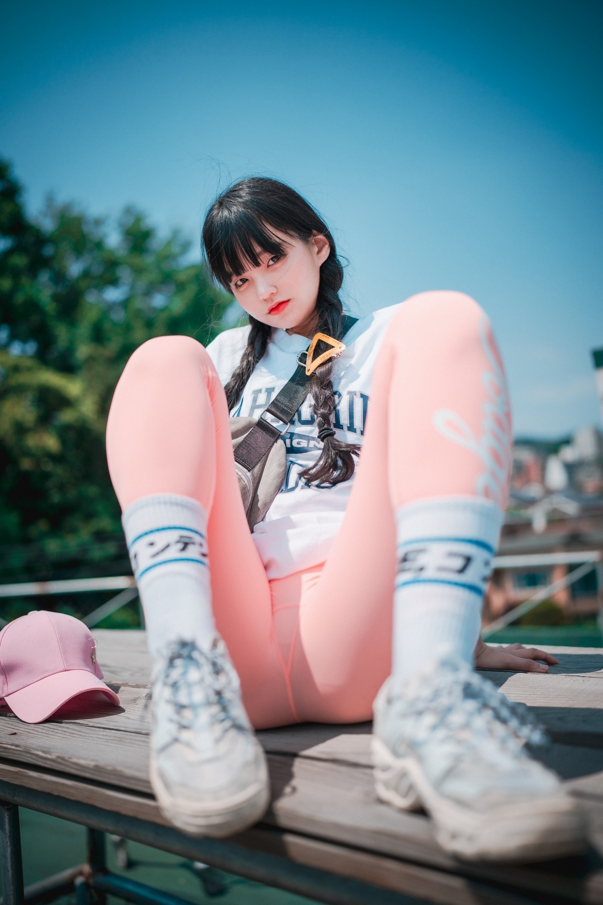 xgyw.top_[DJAWA]No.060_模特Jenny_Loose and Tight Pink主题性感白T配粉色运动裤诱惑写真158P