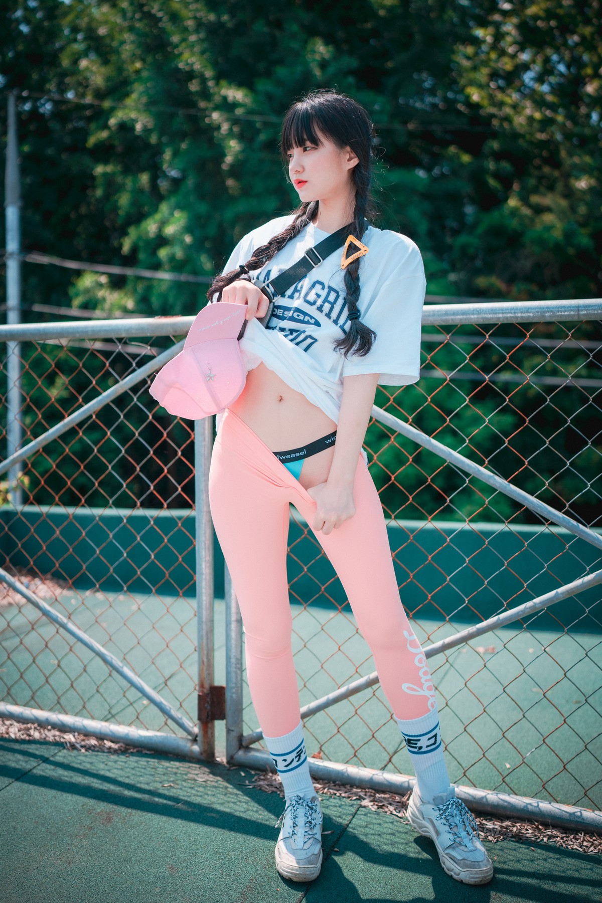 xgyw.top_[DJAWA]No.060_模特Jenny_Loose and Tight Pink主题性感白T配粉色运动裤诱惑写真158P