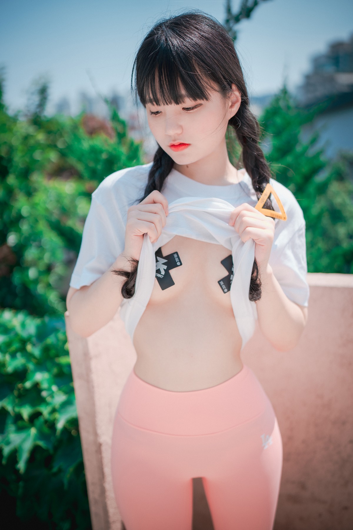 xgyw.top_[DJAWA]No.060_模特Jenny_Loose and Tight Pink主题性感白T配粉色运动裤诱惑写真158P