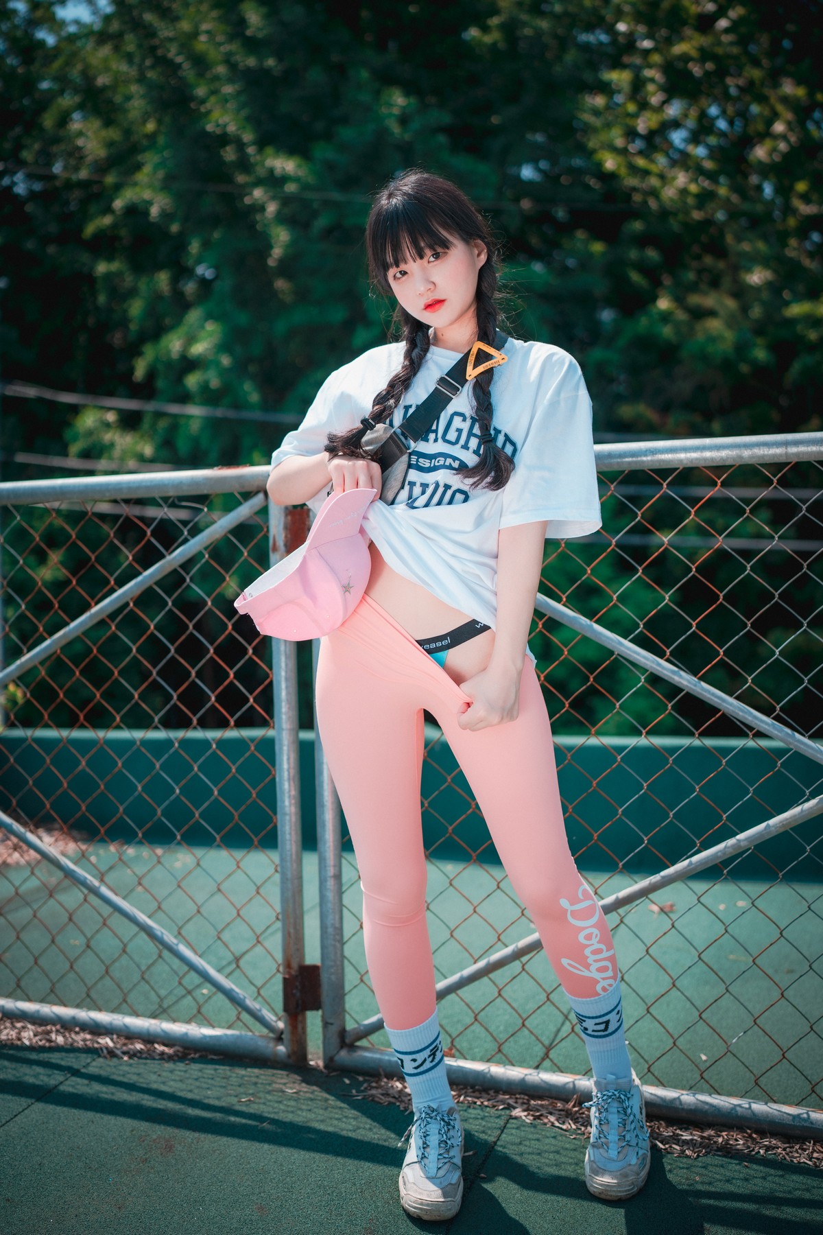 xgyw.top_[DJAWA]No.060_模特Jenny_Loose and Tight Pink主题性感白T配粉色运动裤诱惑写真158P