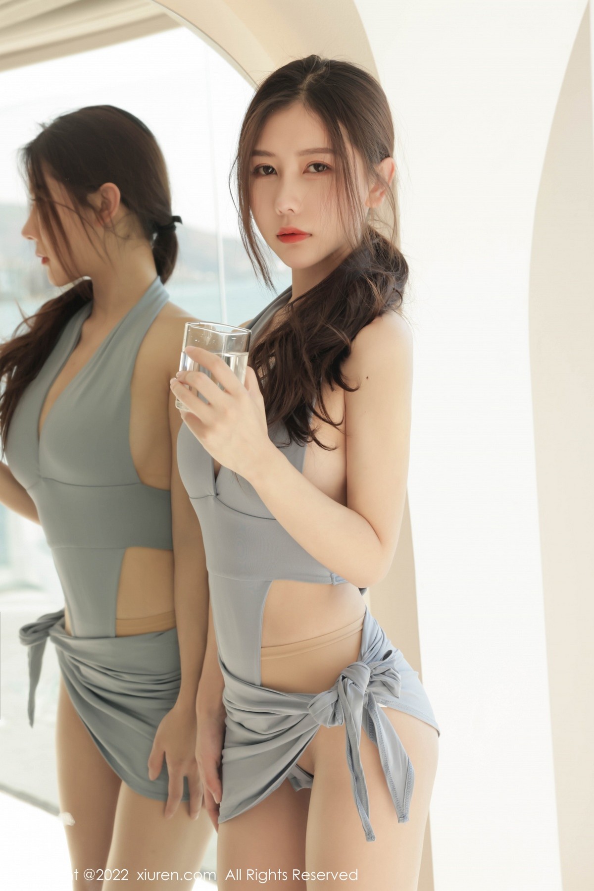 xgyw.top_XiuRen第5045期_模特尹甜甜大理旅拍浅蓝瑜伽服配超薄肉丝秀翘臀美腿诱惑写真40P