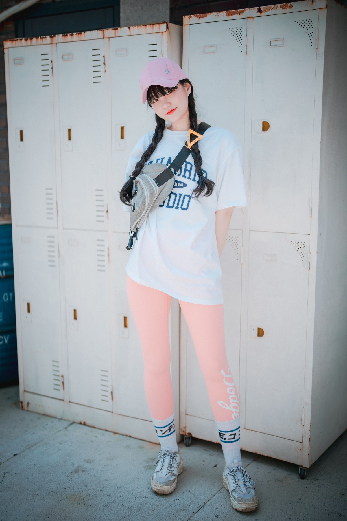 xgyw.top_[DJAWA]No.060_模特Jenny_Loose and Tight Pink主题性感白T配粉色运动裤诱惑写真158P
