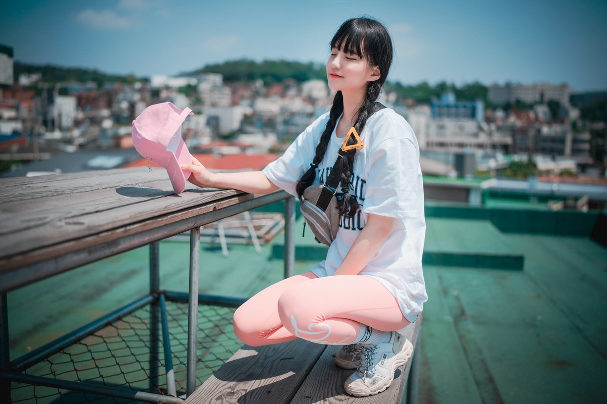 xgyw.top_[DJAWA]No.060_模特Jenny_Loose and Tight Pink主题性感白T配粉色运动裤诱惑写真158P