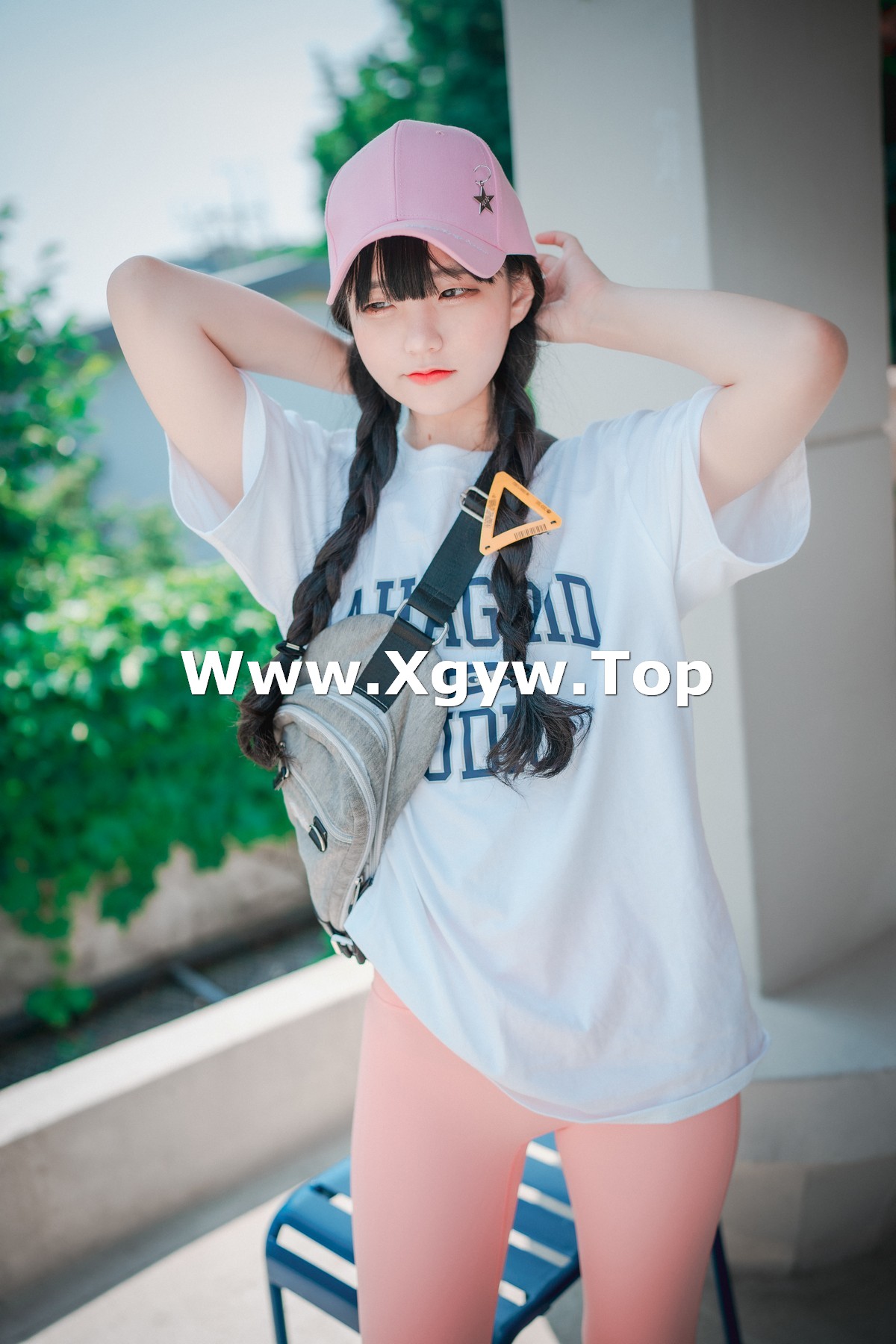 xgyw.top_[DJAWA]No.060_模特Jenny_Loose and Tight Pink主题性感白T配粉色运动裤诱惑写真158P