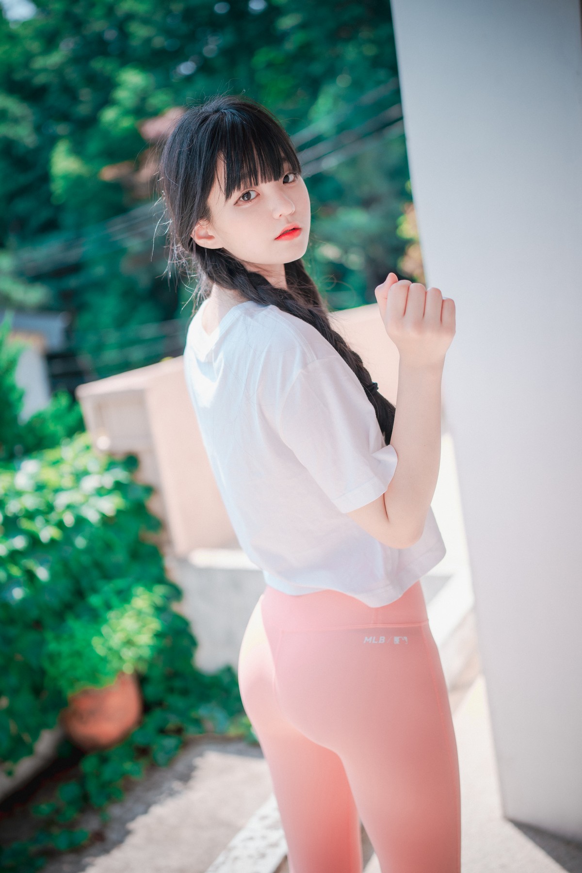 xgyw.top_[DJAWA]No.060_模特Jenny_Loose and Tight Pink主题性感白T配粉色运动裤诱惑写真158P