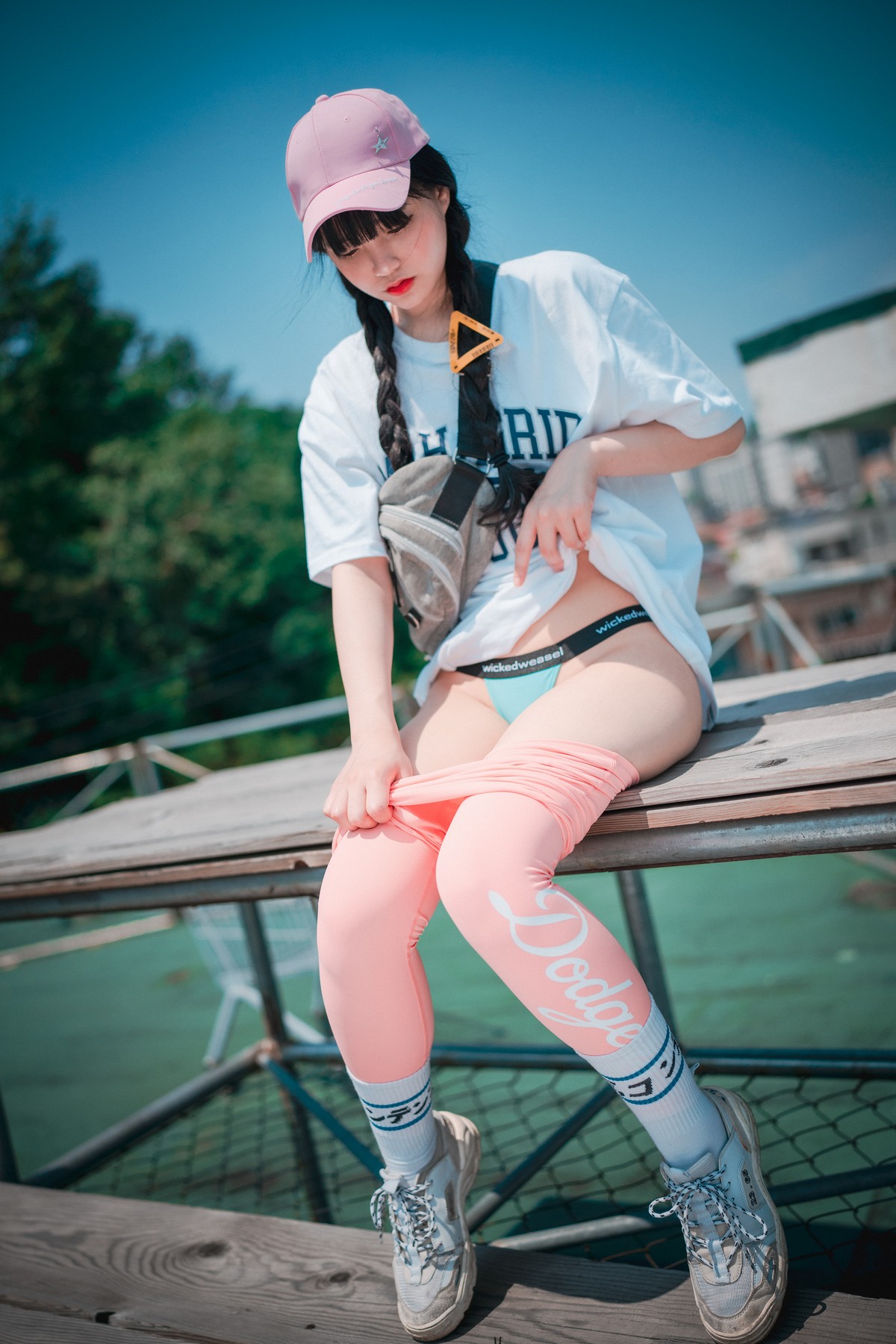 xgyw.top_[DJAWA]No.060_模特Jenny_Loose and Tight Pink主题性感白T配粉色运动裤诱惑写真158P