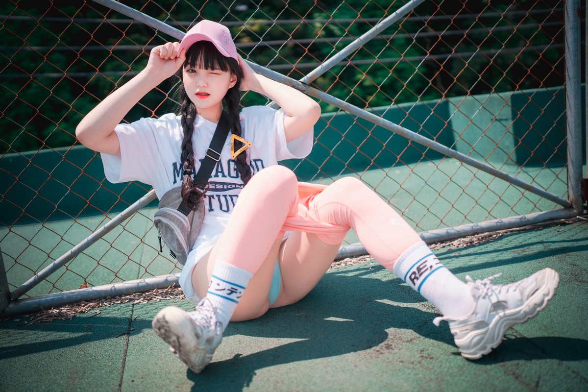 xgyw.top_[DJAWA]No.060_模特Jenny_Loose and Tight Pink主题性感白T配粉色运动裤诱惑写真158P