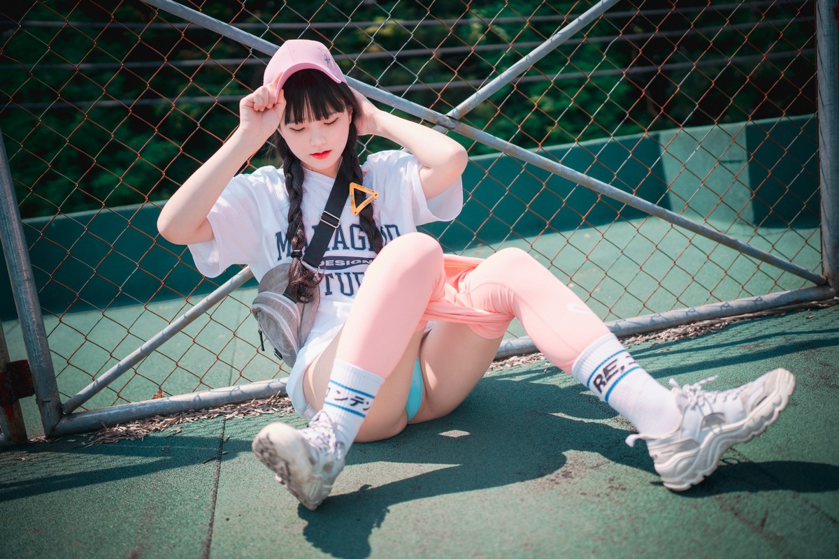 xgyw.top_[DJAWA]No.060_模特Jenny_Loose and Tight Pink主题性感白T配粉色运动裤诱惑写真158P
