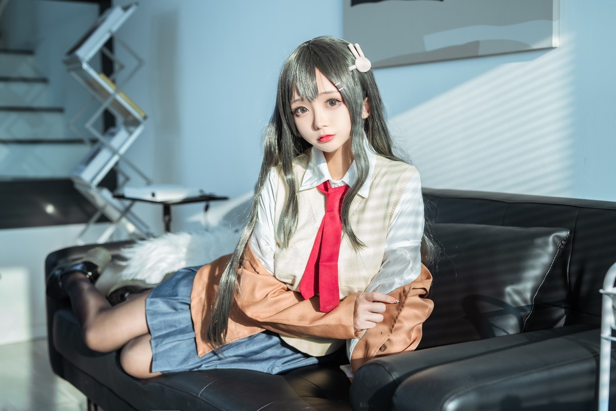 xgyw.top_Cosplay美女日奈娇麻衣校服主题私房性感学生制服半脱露蕾丝内衣迷人诱惑写真73P