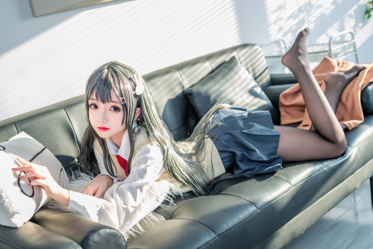 xgyw.top_Cosplay美女日奈娇麻衣校服主题私房性感学生制服半脱露蕾丝内衣迷人诱惑写真73P