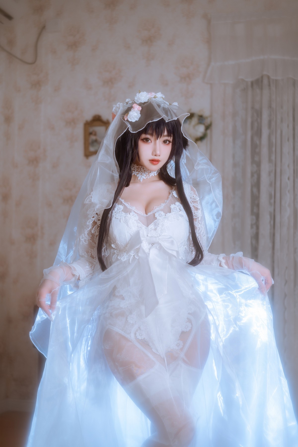 xgyw.top_白嫩美少女鬼畜瑶在不在婚纱主题私房性感纯白薄透婚纱秀惹火身材诱惑写真38P
